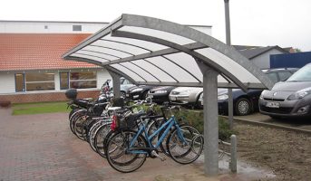 Optimer cykelbeskyttelsen med Cartops skræddersyede cykeloverdækninger, der holder din cykel tør under regnfulde dage